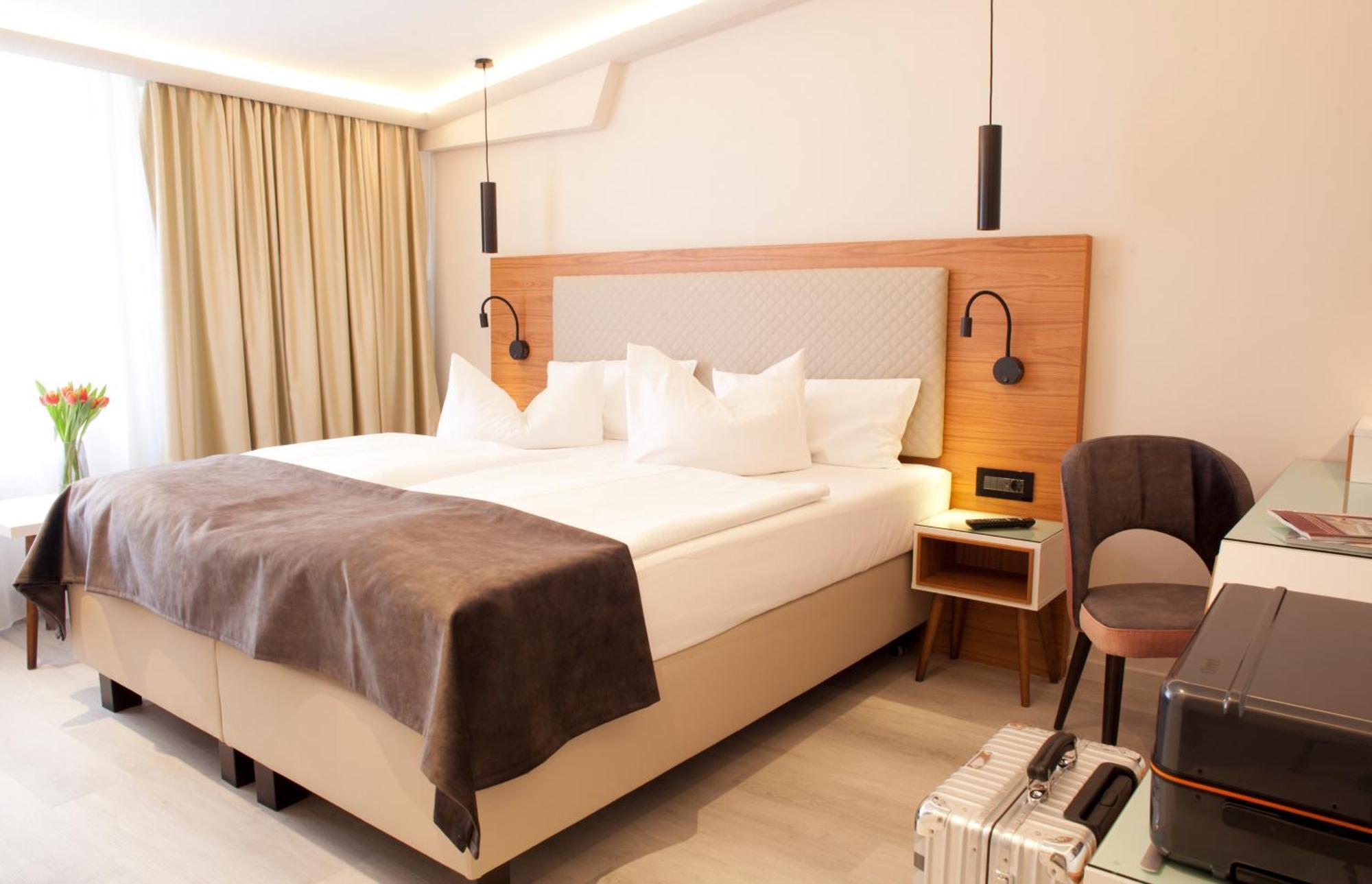 Hotel Schweriner Hof Stralsund Eksteriør bilde